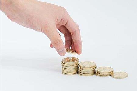 恒指夜期最新收盘价格