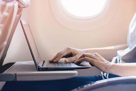 恒指黄金原油直播eia